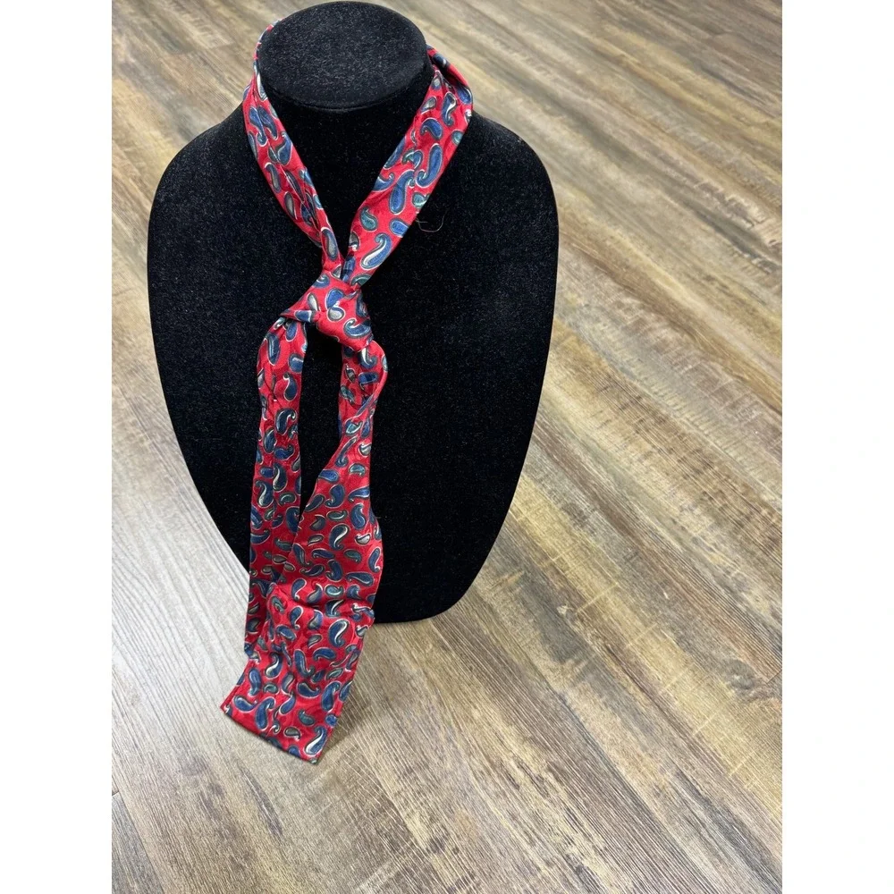 Hey-Ties Red Paisley Ascot Cravat Vintage Style Mens‎ Formal Neckwear BBL Inc